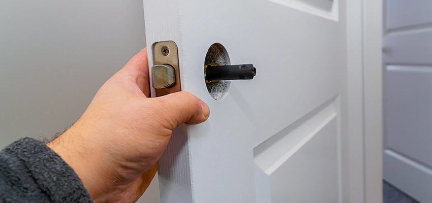 Nighttime Locksmith For Lock Repair in Ventura, CA