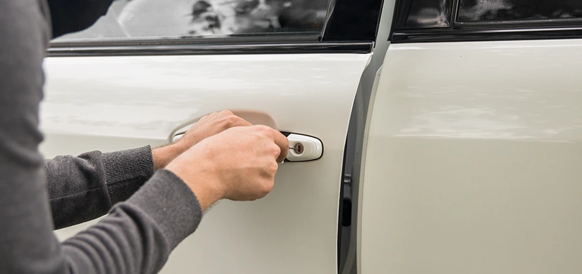 Unlock Car Door Service in Ventura, CA